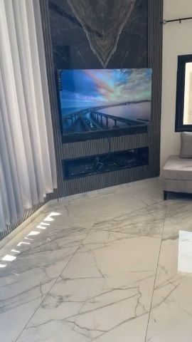 الزبداني داخل مجمع فيلل راقي